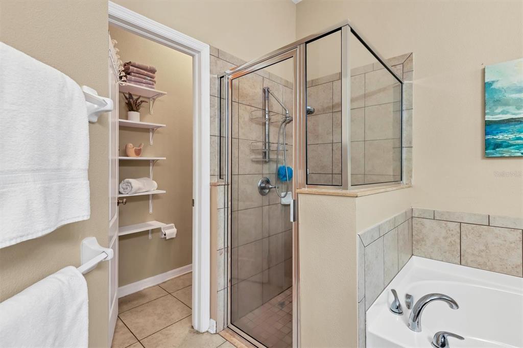 Palmetto, Florida, 34221, United States, 4 Bedrooms Bedrooms, ,3 BathroomsBathrooms,Residential,For Sale,1700640