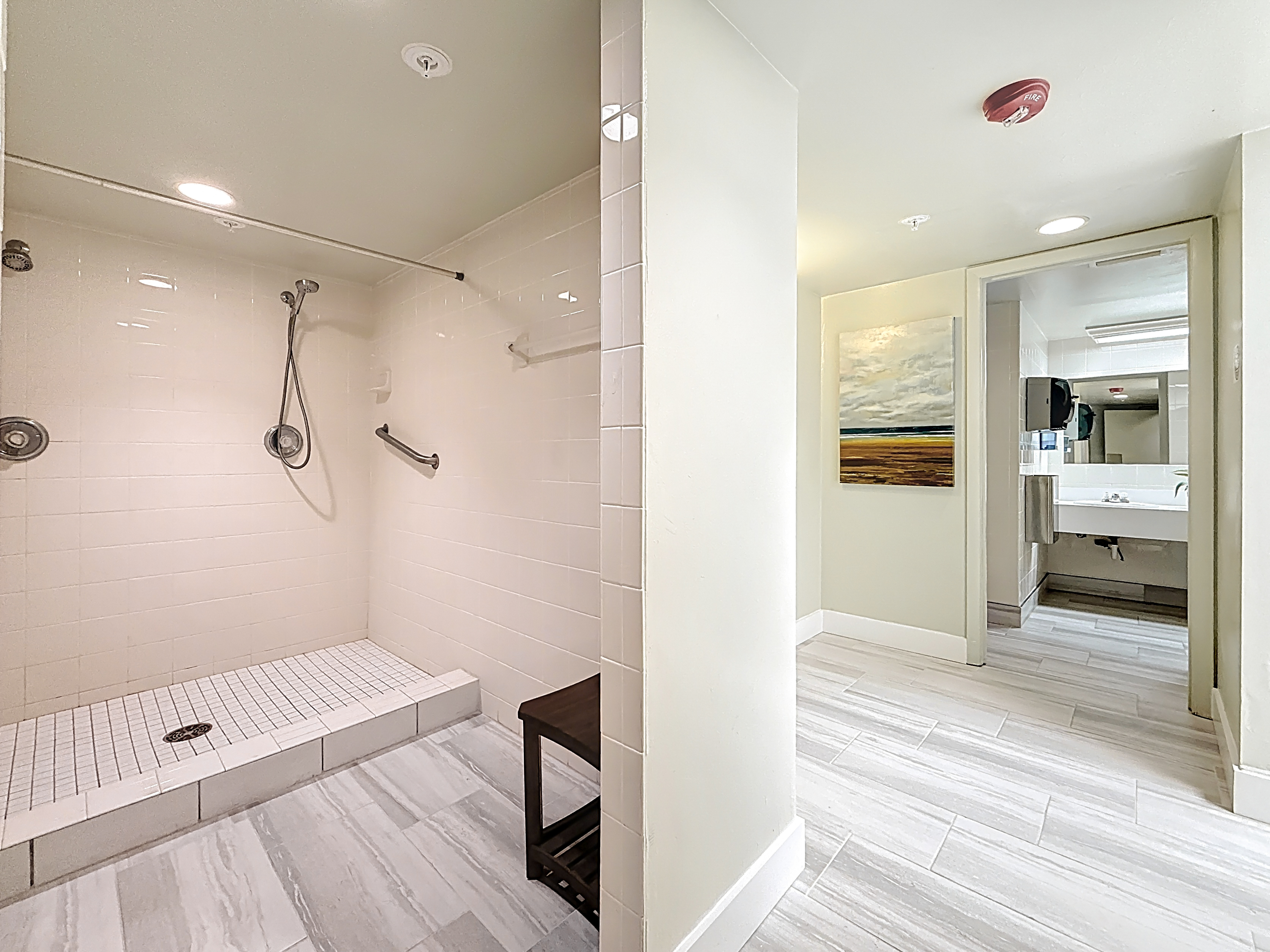 Treasure Island, Florida, 33706, United States, 3 Bedrooms Bedrooms, ,3 BathroomsBathrooms,Residential,For Sale,1983307