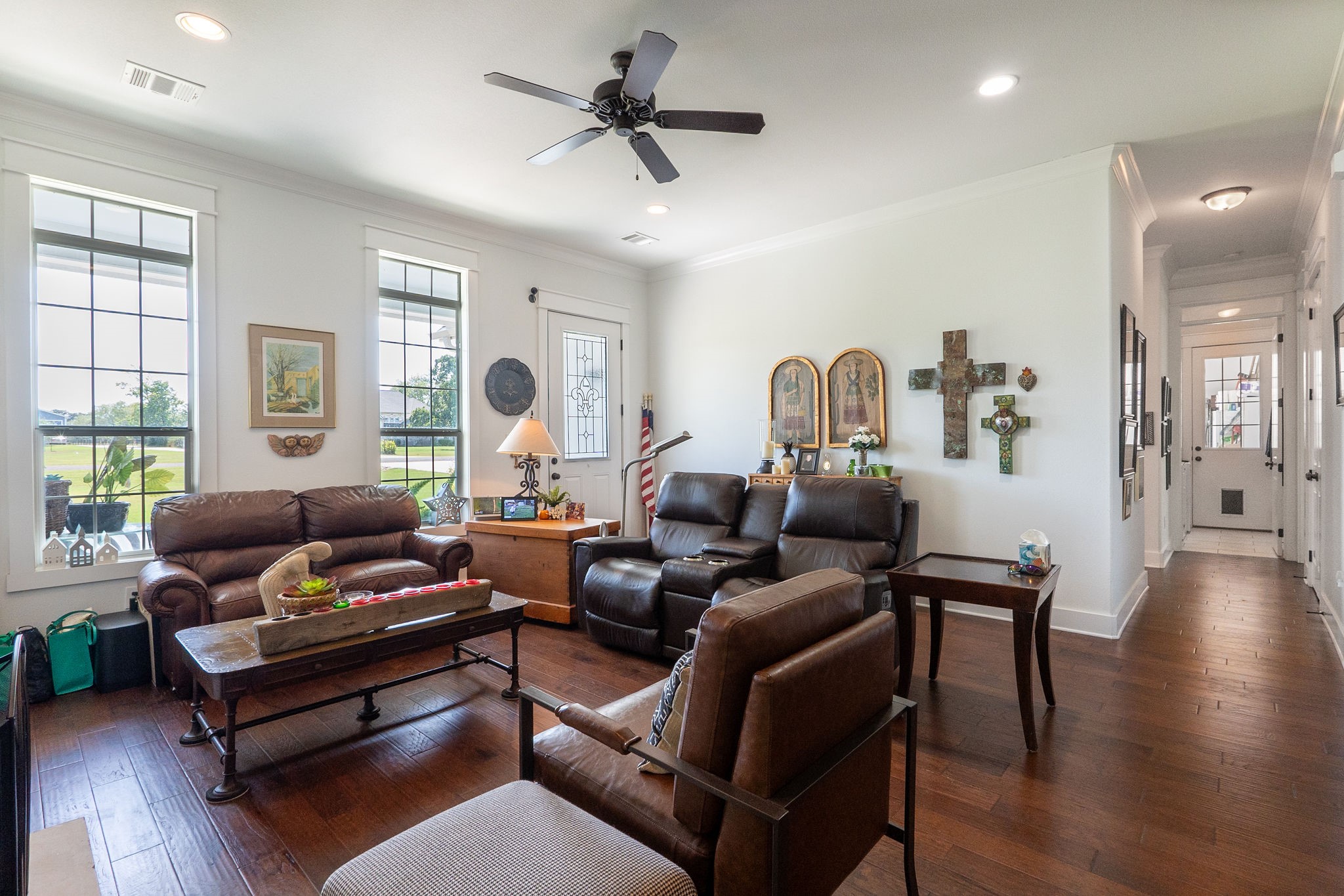 Bryan, Texas, 77808, United States, 3 Bedrooms Bedrooms, ,2 BathroomsBathrooms,Residential,For Sale,1986315