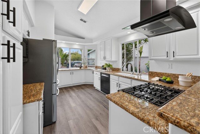 Rancho Santa Margarita, California, 92679, United States, 4 Bedrooms Bedrooms, ,3 BathroomsBathrooms,Residential,For Sale,2047950