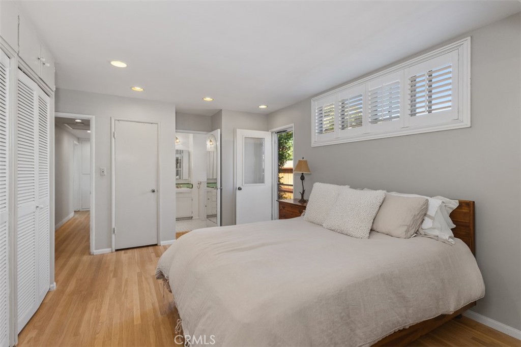 Costa Mesa, California, 92627, United States, 4 Bedrooms Bedrooms, ,3 BathroomsBathrooms,Residential,For Sale,1926286
