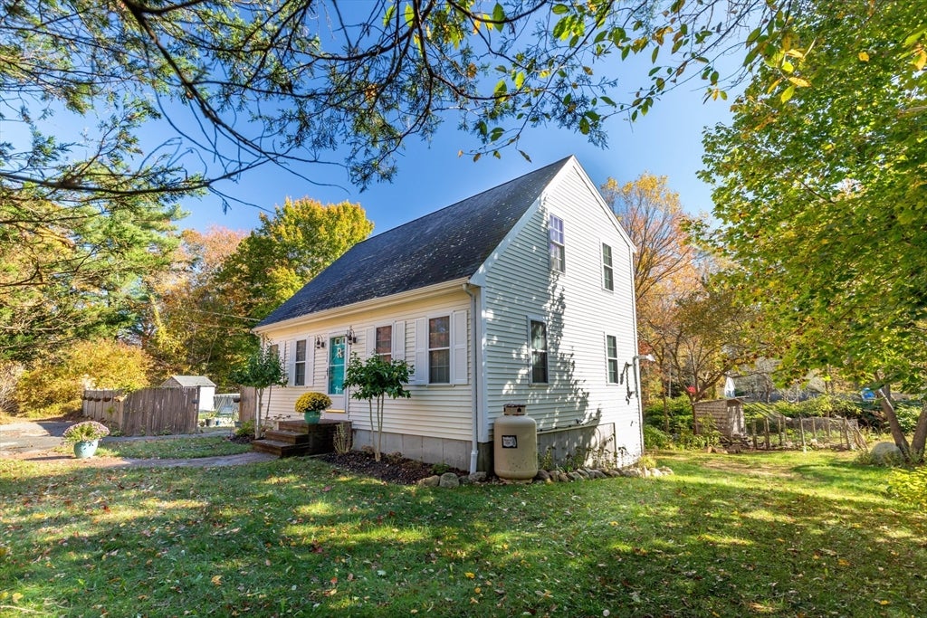 Carver, Massachusetts, 02330, United States, 2 Bedrooms Bedrooms, ,2 BathroomsBathrooms,Residential,For Sale,1983292