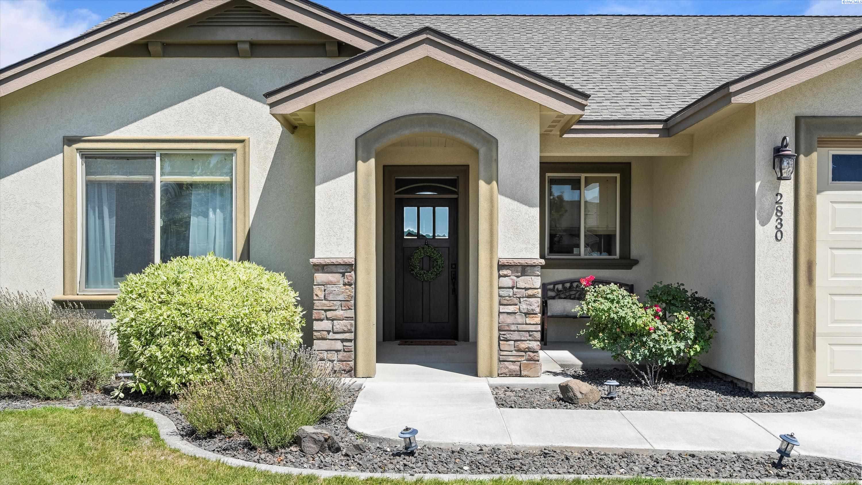 Richland, Washington, 99354, United States, 3 Bedrooms Bedrooms, ,2 BathroomsBathrooms,Residential,For Sale,1896289