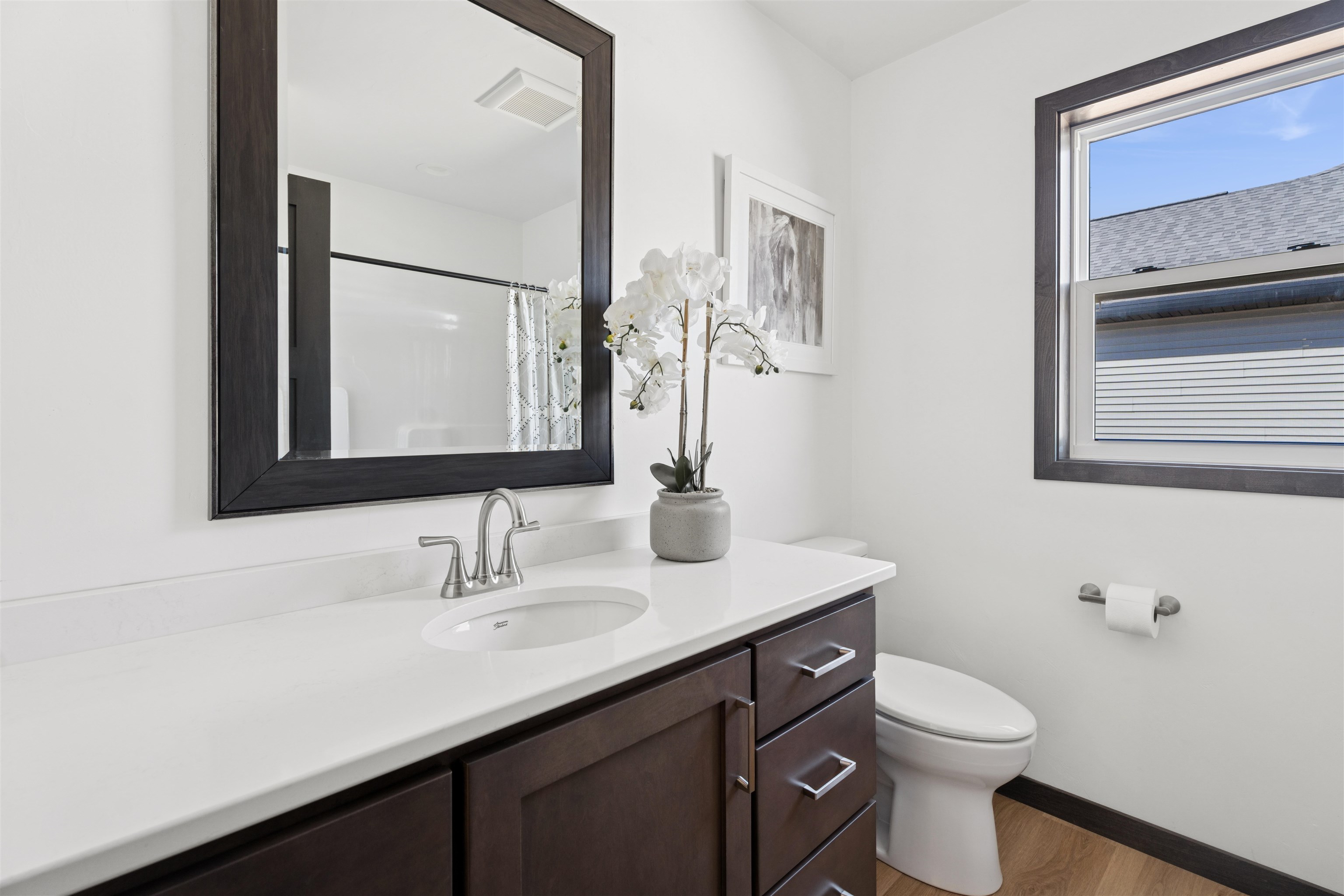 DE PERE, Wisconsin, 54115, United States, 3 Bedrooms Bedrooms, ,3 BathroomsBathrooms,Residential,For Sale,1696828