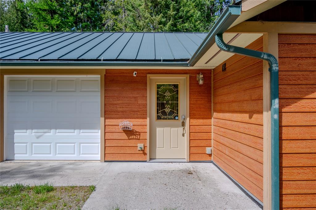 Troy, Montana, 59935, United States, 3 Bedrooms Bedrooms, ,3 BathroomsBathrooms,Residential,For Sale,2048333