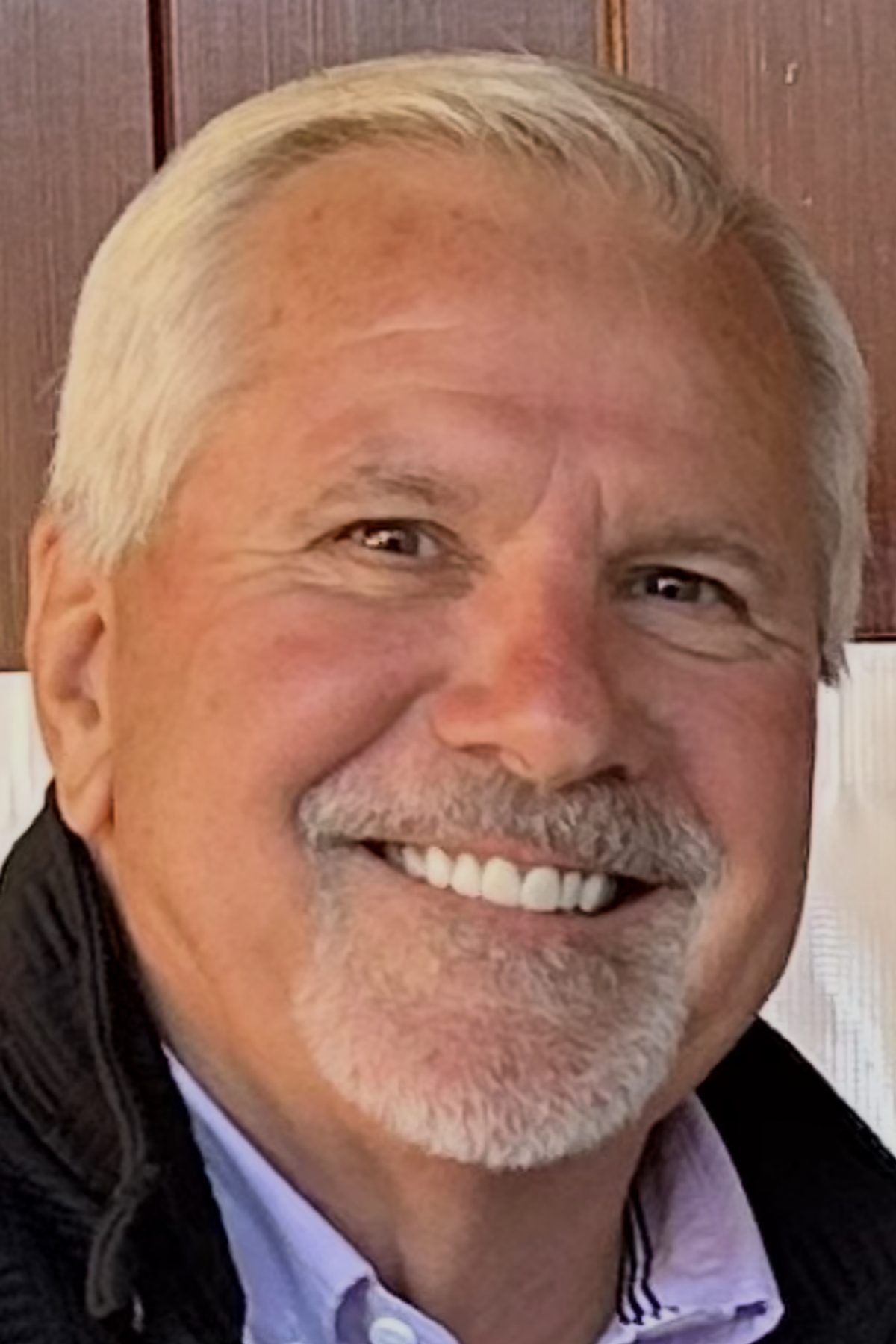 Vincent J Bienek