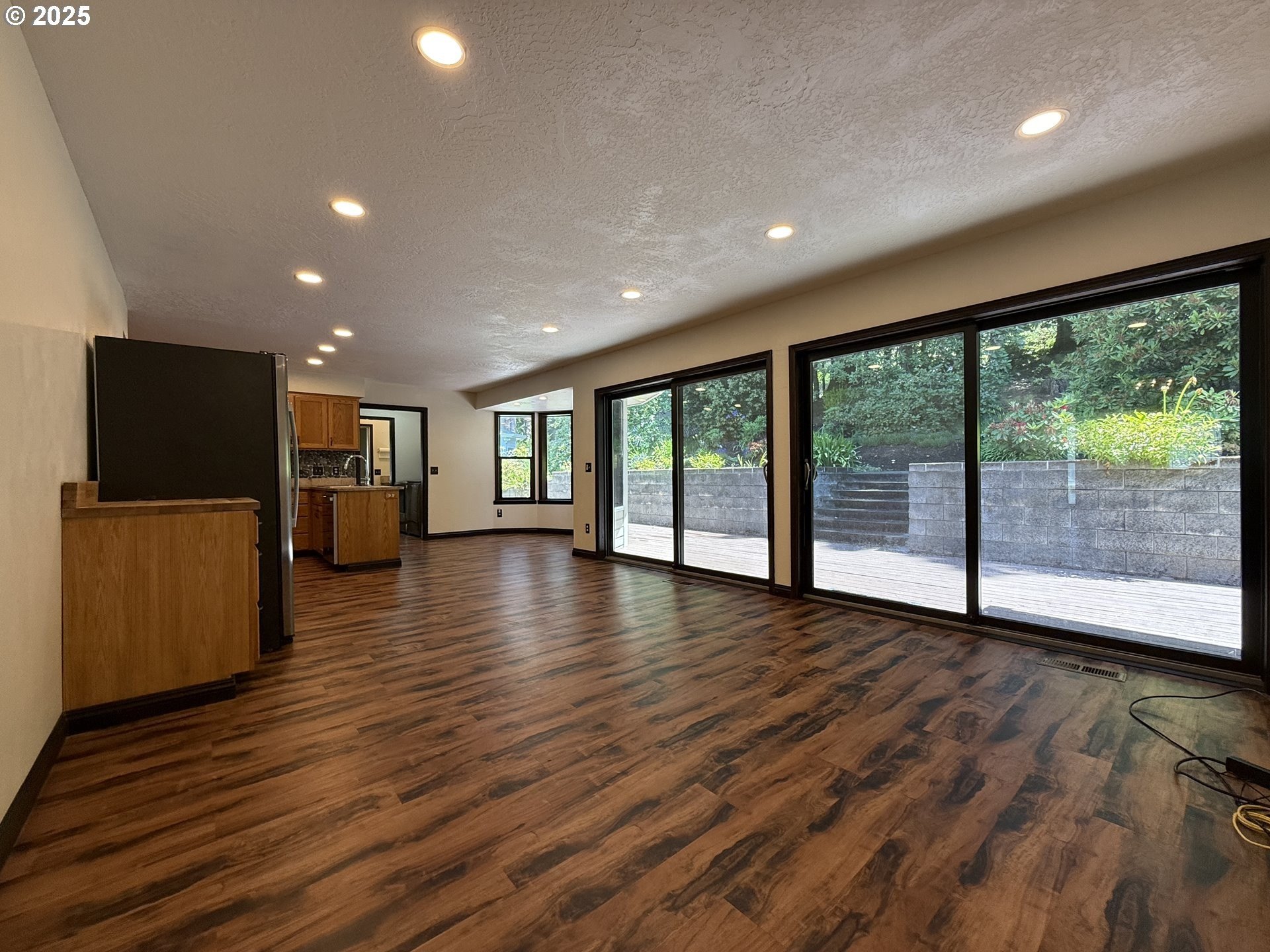 Brookings, Oregon, 97415, United States, 3 Bedrooms Bedrooms, ,2 BathroomsBathrooms,Residential,For Sale,1981548