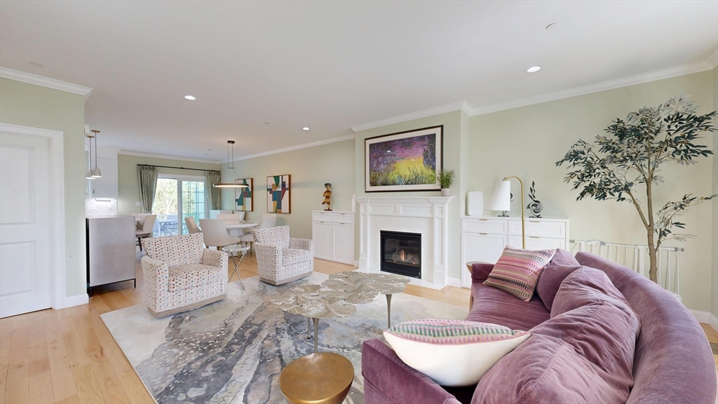 Peabody, Massachusetts, 01960, United States, 3 Bedrooms Bedrooms, ,4 BathroomsBathrooms,Residential,For Sale,2048851
