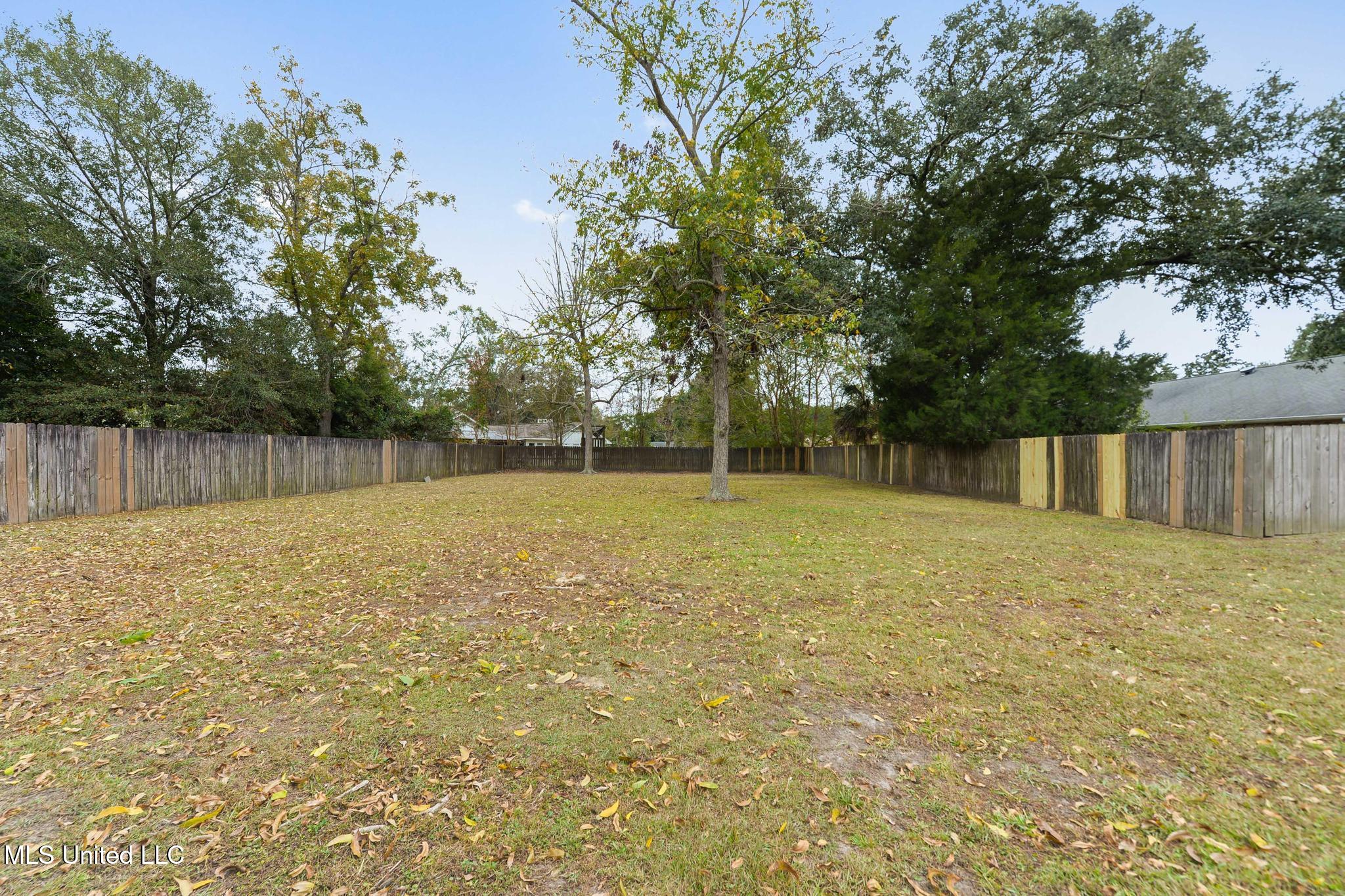 Gulfport, Mississippi, 39507, United States, 4 Bedrooms Bedrooms, ,2 BathroomsBathrooms,Residential,For Sale,2002135