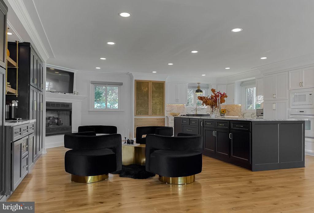 Lexington Park, Maryland, 20653, United States, 5 Bedrooms Bedrooms, ,6 BathroomsBathrooms,Residential,For Sale,1975689