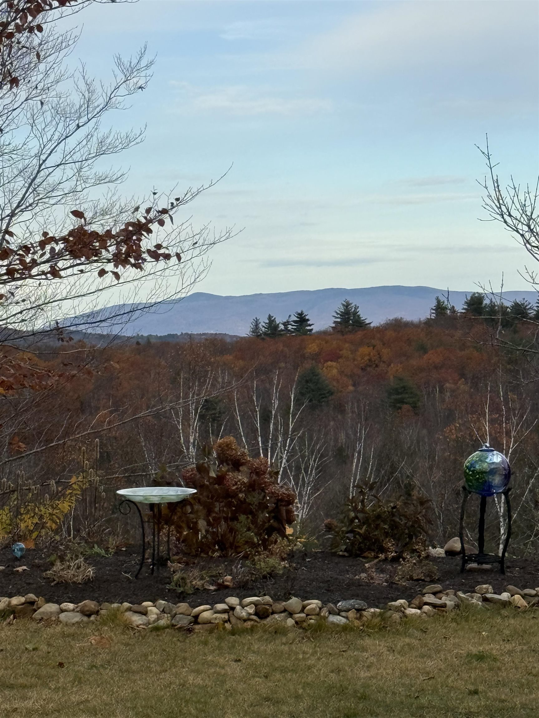 Meredith, New Hampshire, 03253, United States, 2 Bedrooms Bedrooms, ,3 BathroomsBathrooms,Residential,For Sale,1988258