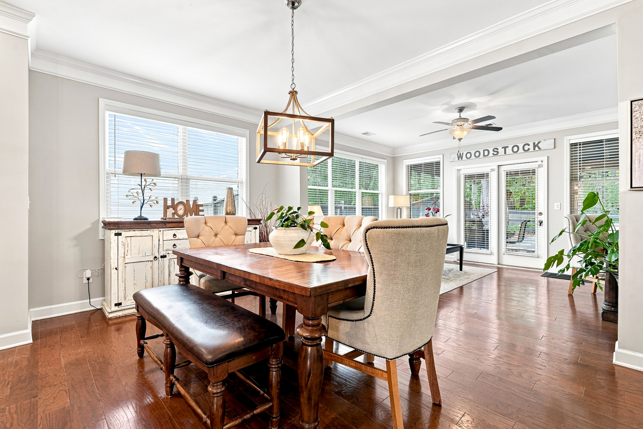  Exceptional Home in the Heart of Downtown Woodstock - 物件實景