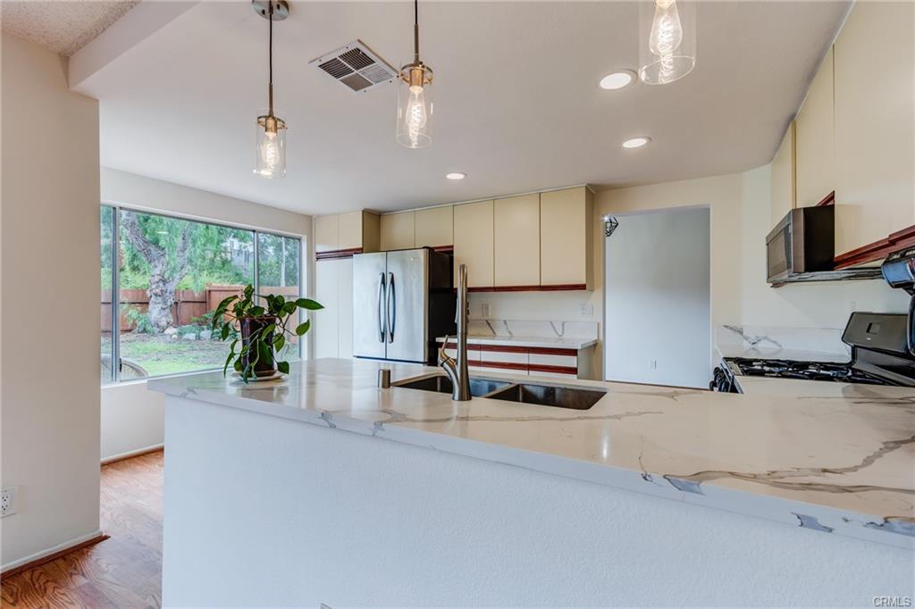 Oceanside, California, 92057, United States, 3 Bedrooms Bedrooms, ,2 BathroomsBathrooms,Residential,For Sale,1978586