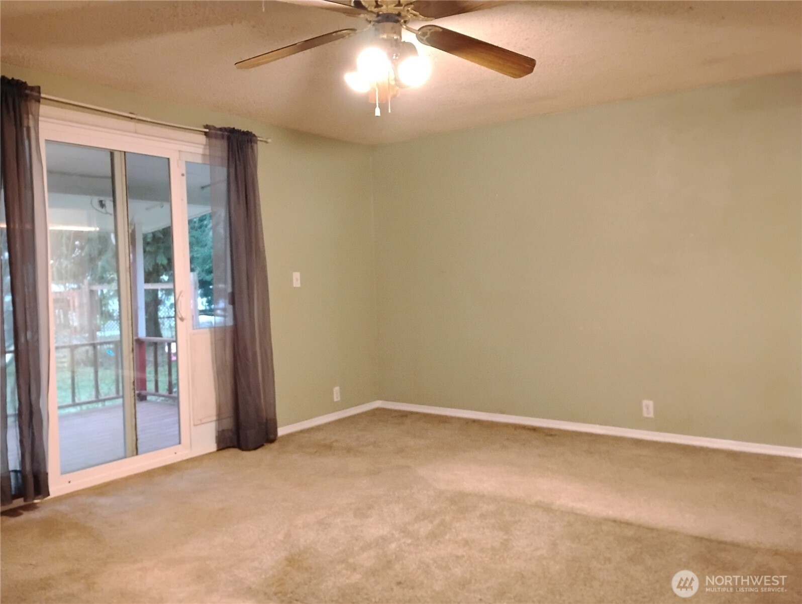 Graham, Washington, 98338, United States, 3 Bedrooms Bedrooms, ,2 BathroomsBathrooms,Residential,For Sale,2008534