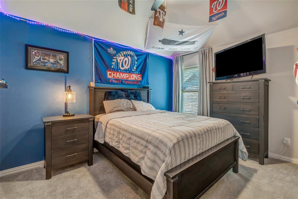 Mckinney, Texas, 75071, United States, 4 Bedrooms Bedrooms, ,3 BathroomsBathrooms,Residential,For Sale,1984248