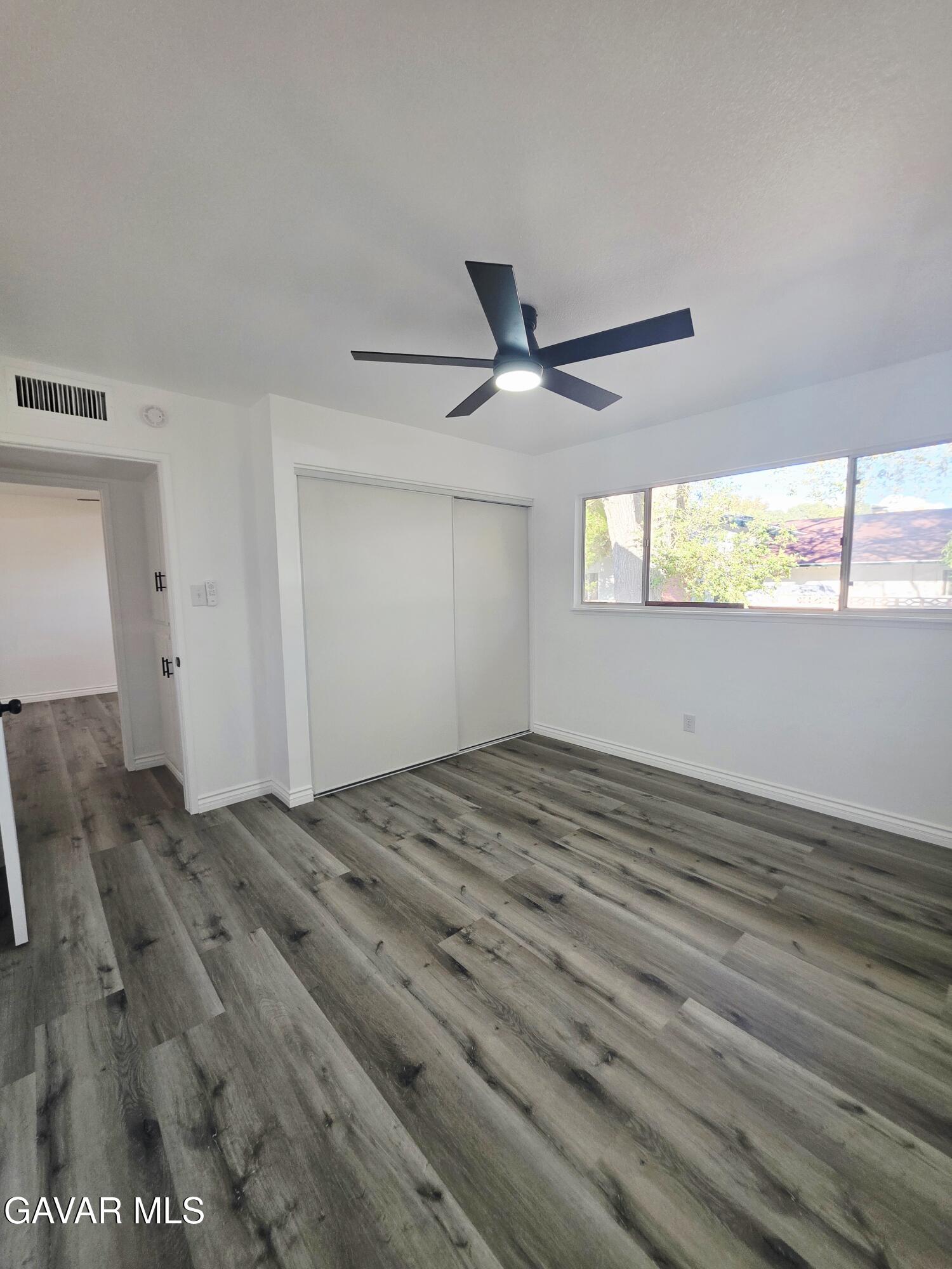 Lancaster, California, 93536, United States, 3 Bedrooms Bedrooms, ,2 BathroomsBathrooms,Residential,For Sale,1992417