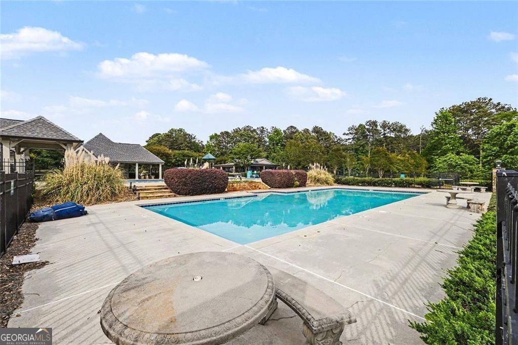 Buford, Georgia, 30519, United States, 5 Bedrooms Bedrooms, ,5 BathroomsBathrooms,Residential,For Sale,2044951
