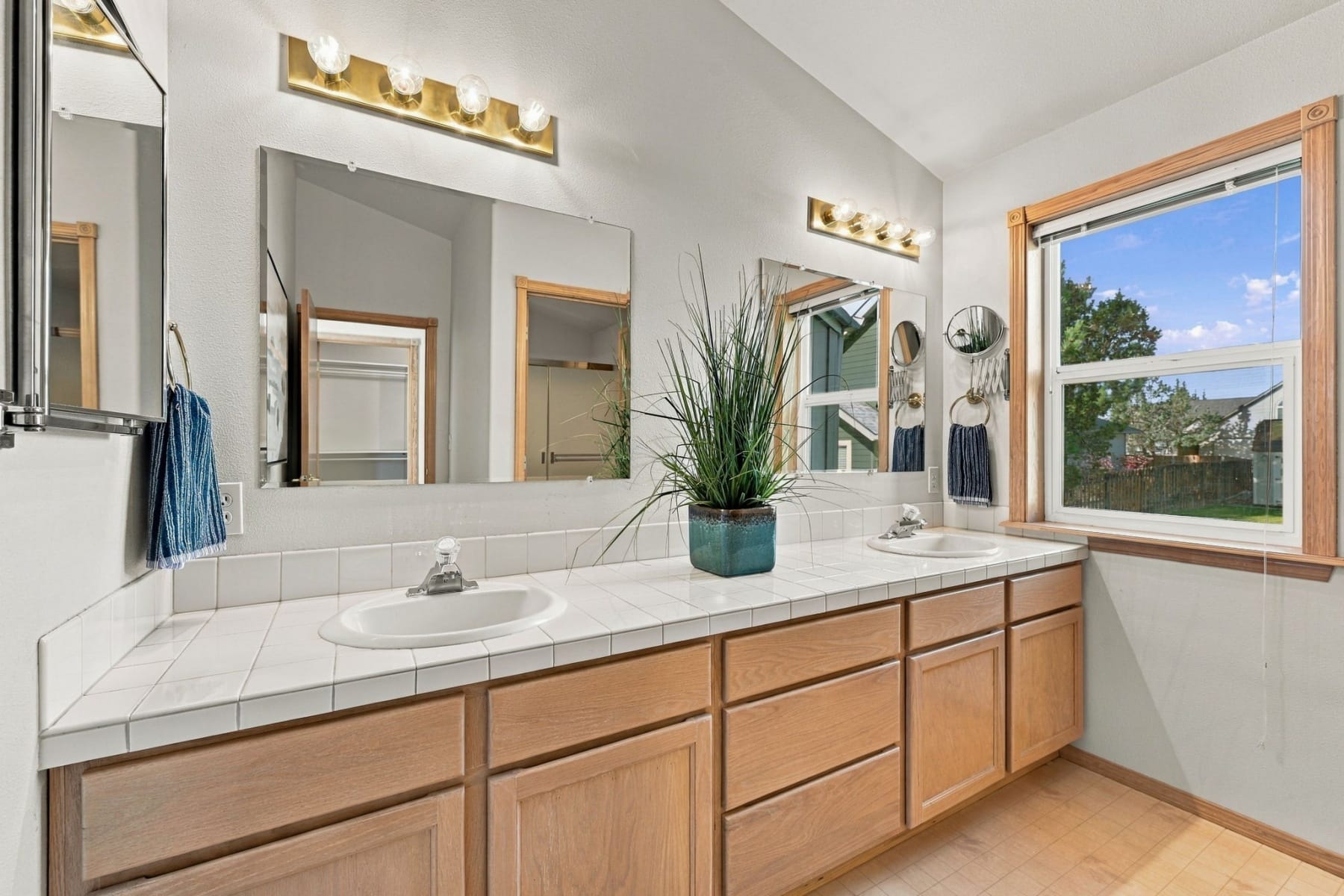  3810 SW Volcano Place Redmond, OR 97756 - 物件實景