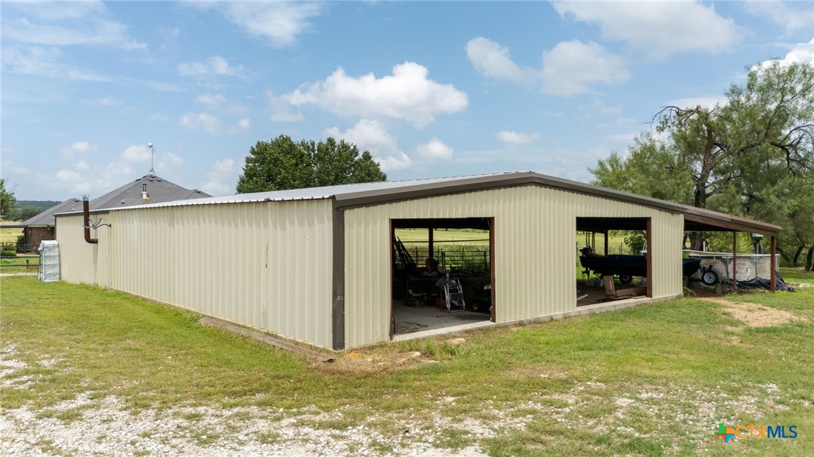 Gatesville, Texas, 76528, United States, 4 Bedrooms Bedrooms, ,2 BathroomsBathrooms,Residential,For Sale,1889930