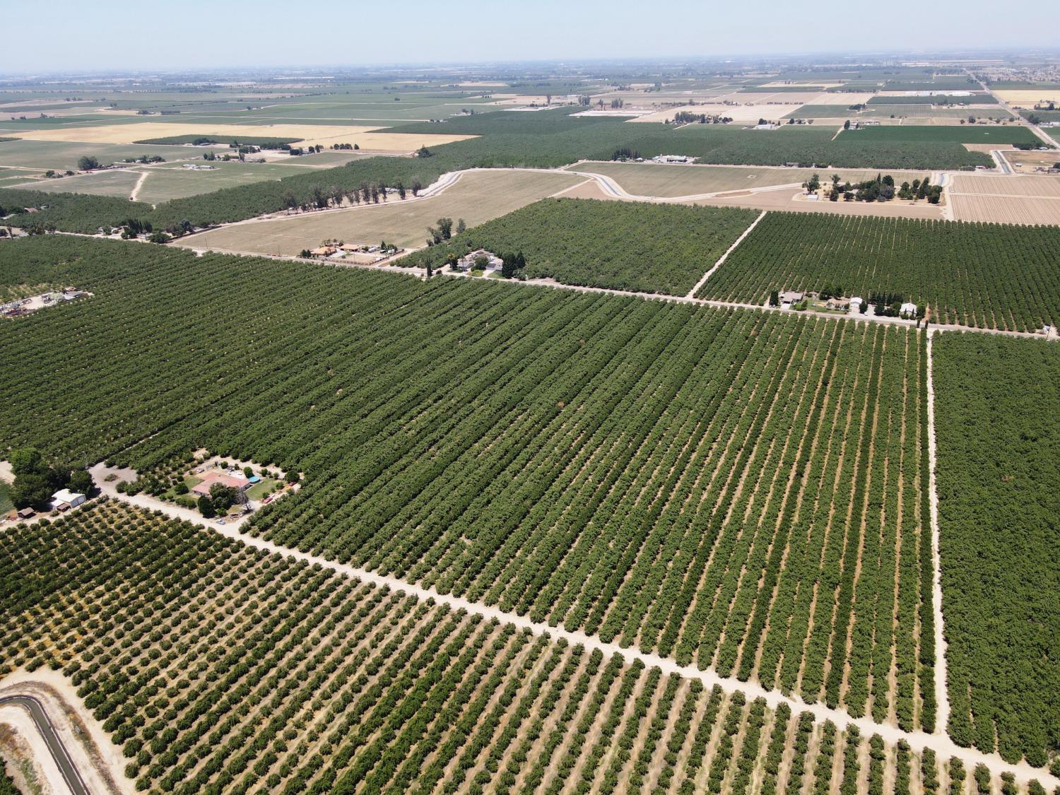 Livingston, California, 95334, United States, 4 Bedrooms Bedrooms, ,3 BathroomsBathrooms,Residential,For Sale,1978085