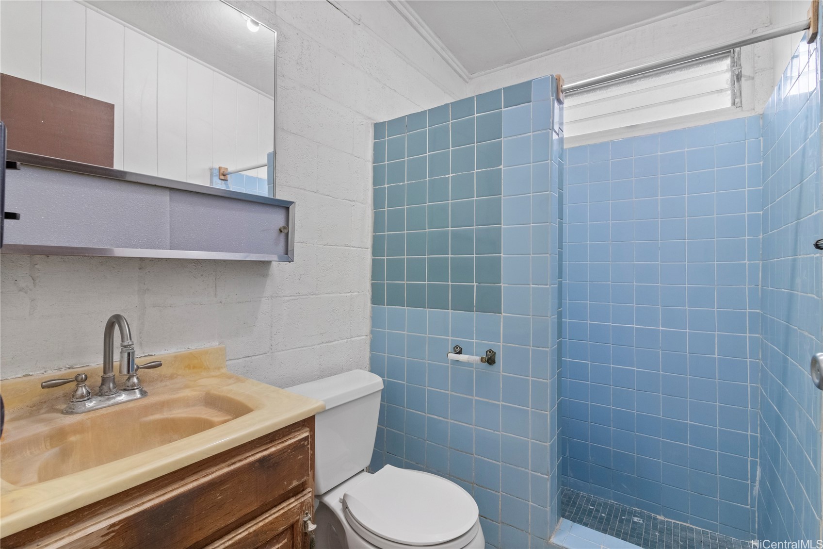 Waipahu, Hawaii, 96797, United States, 7 Bedrooms Bedrooms, ,5 BathroomsBathrooms,Residential,For Sale,1987843