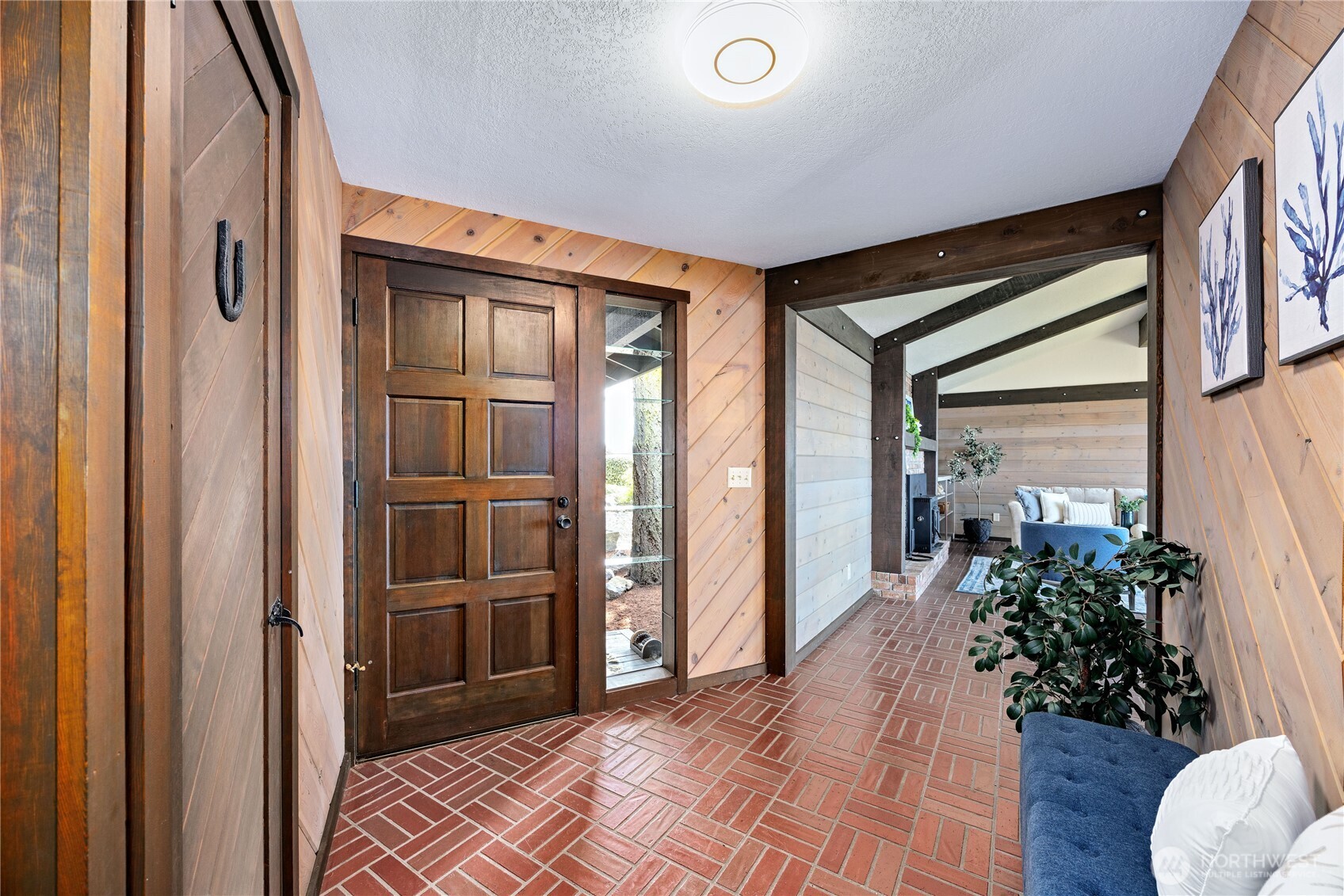 Port Townsend, Washington, 98368, United States, 3 Bedrooms Bedrooms, ,1 BathroomBathrooms,Residential,For Sale,1939174