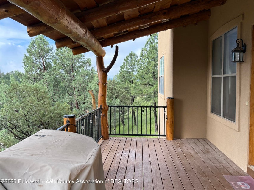 Ruidoso, New Mexico, 88345, United States, 3 Bedrooms Bedrooms, ,5 BathroomsBathrooms,Residential,For Sale,1979549