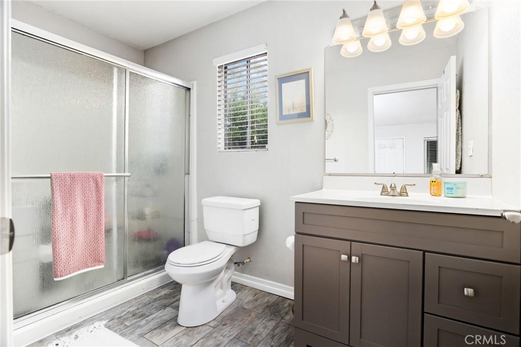 Fontana, California, 92336, United States, 4 Bedrooms Bedrooms, ,1 BathroomBathrooms,Residential,For Sale,2008784