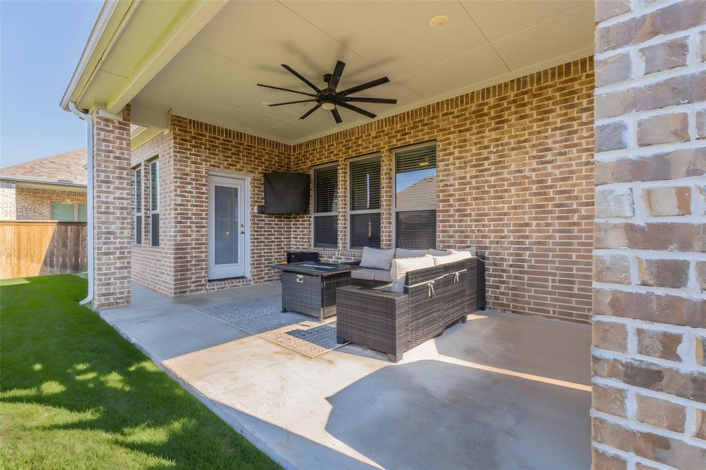 Celina, Texas, 75009, United States, 4 Bedrooms Bedrooms, ,4 BathroomsBathrooms,Residential,For Sale,1981096