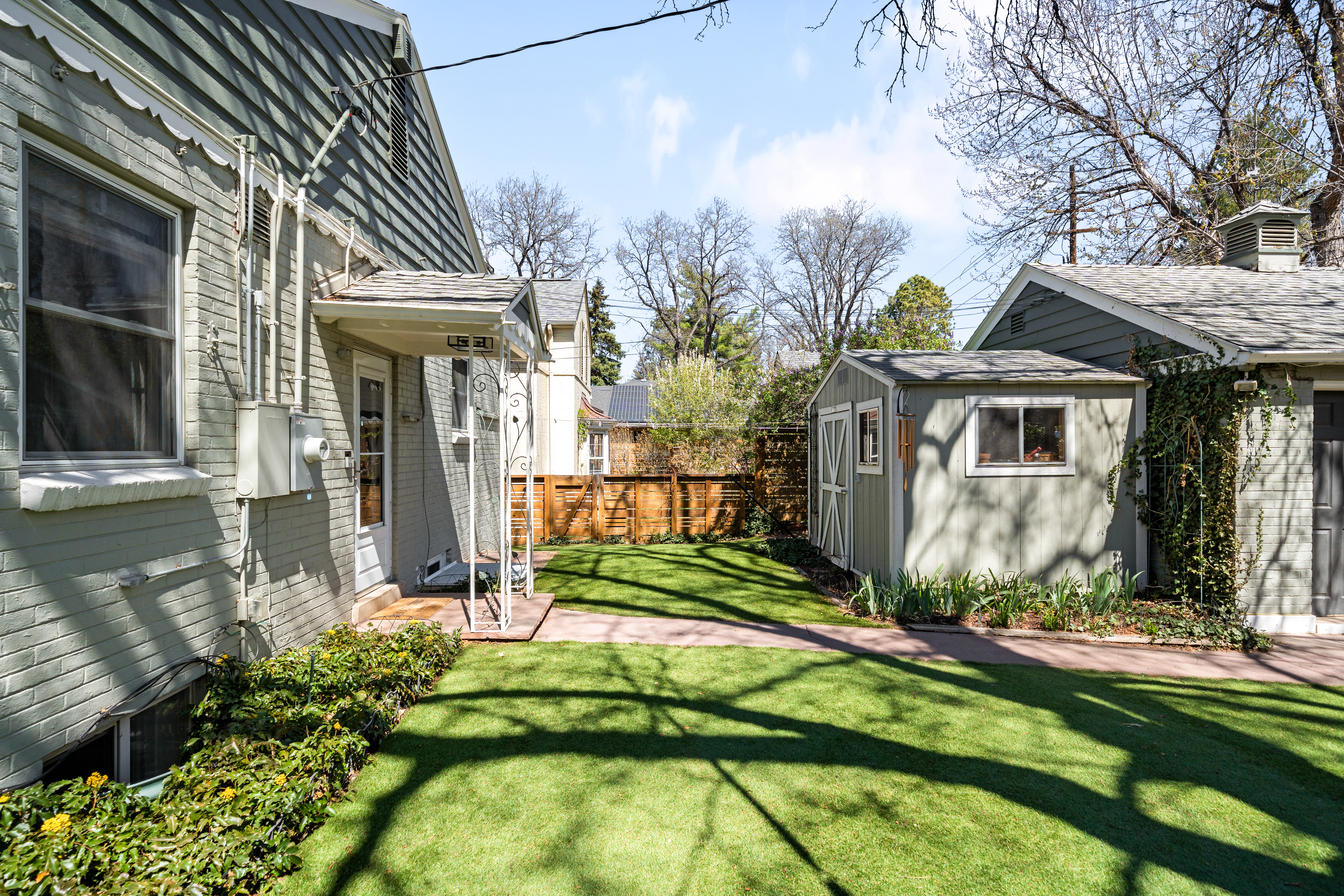  Thoughtfully Remodeled 1941 Ranch in Denver