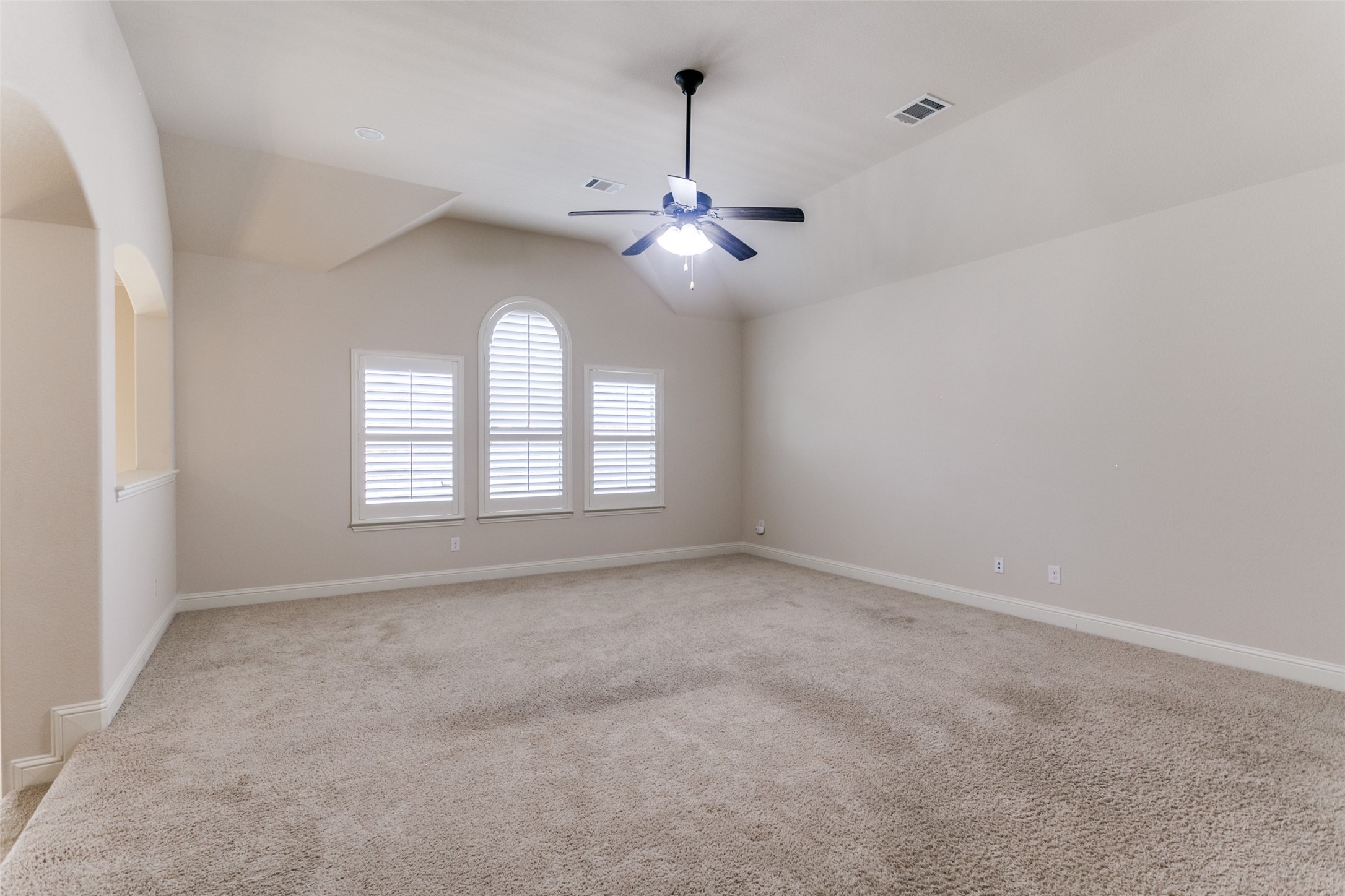 McKinney, Texas, 75070, United States, 3 Bedrooms Bedrooms, ,4 BathroomsBathrooms,Residential,For Sale,1804069
