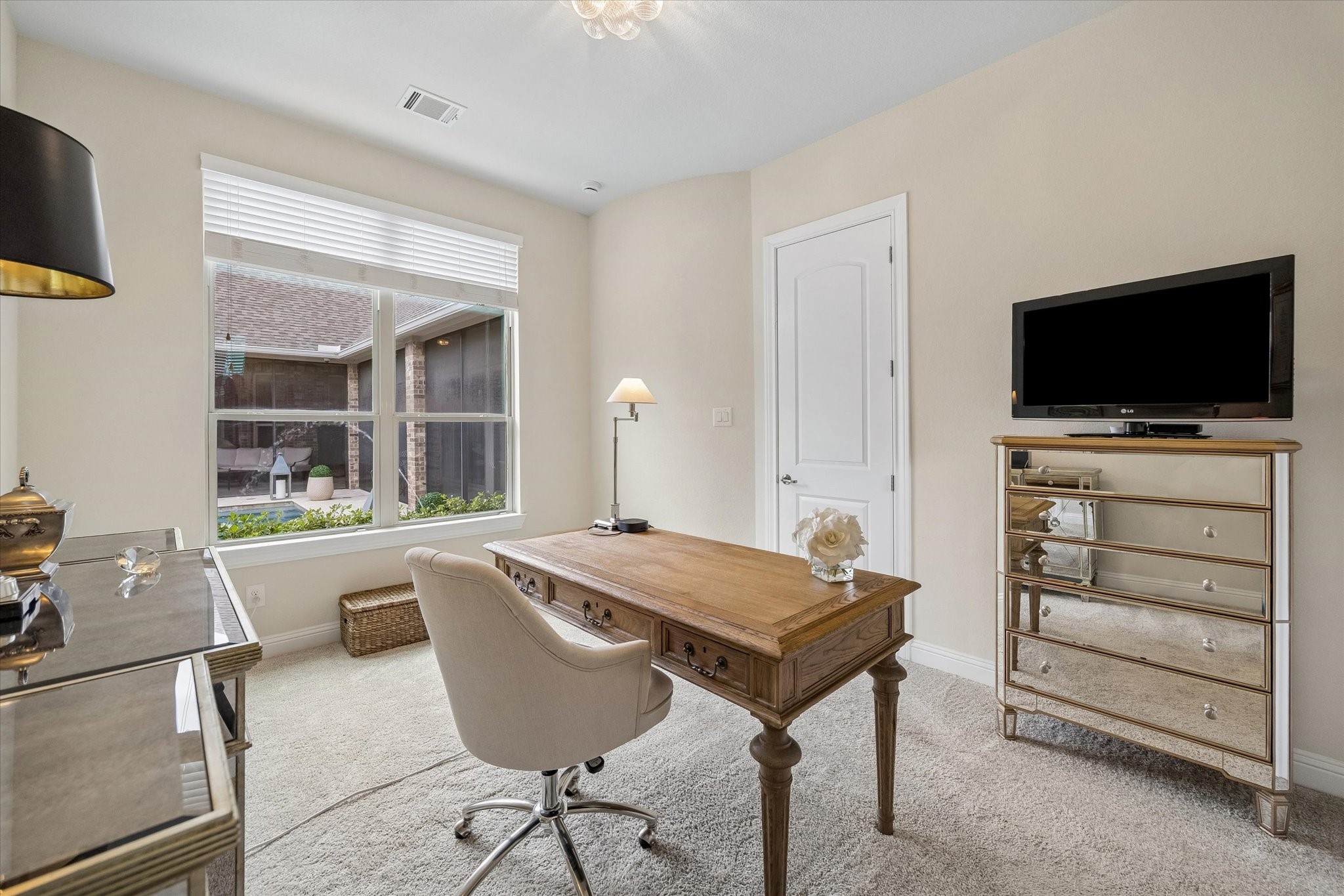  7418 Kearney Hill Lane - 物件實景