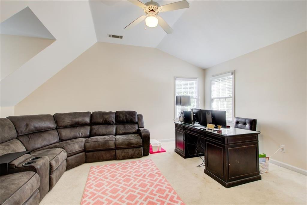 Snellville, Georgia, 30078, United States, 4 Bedrooms Bedrooms, ,3 BathroomsBathrooms,Residential,For Sale,1838061