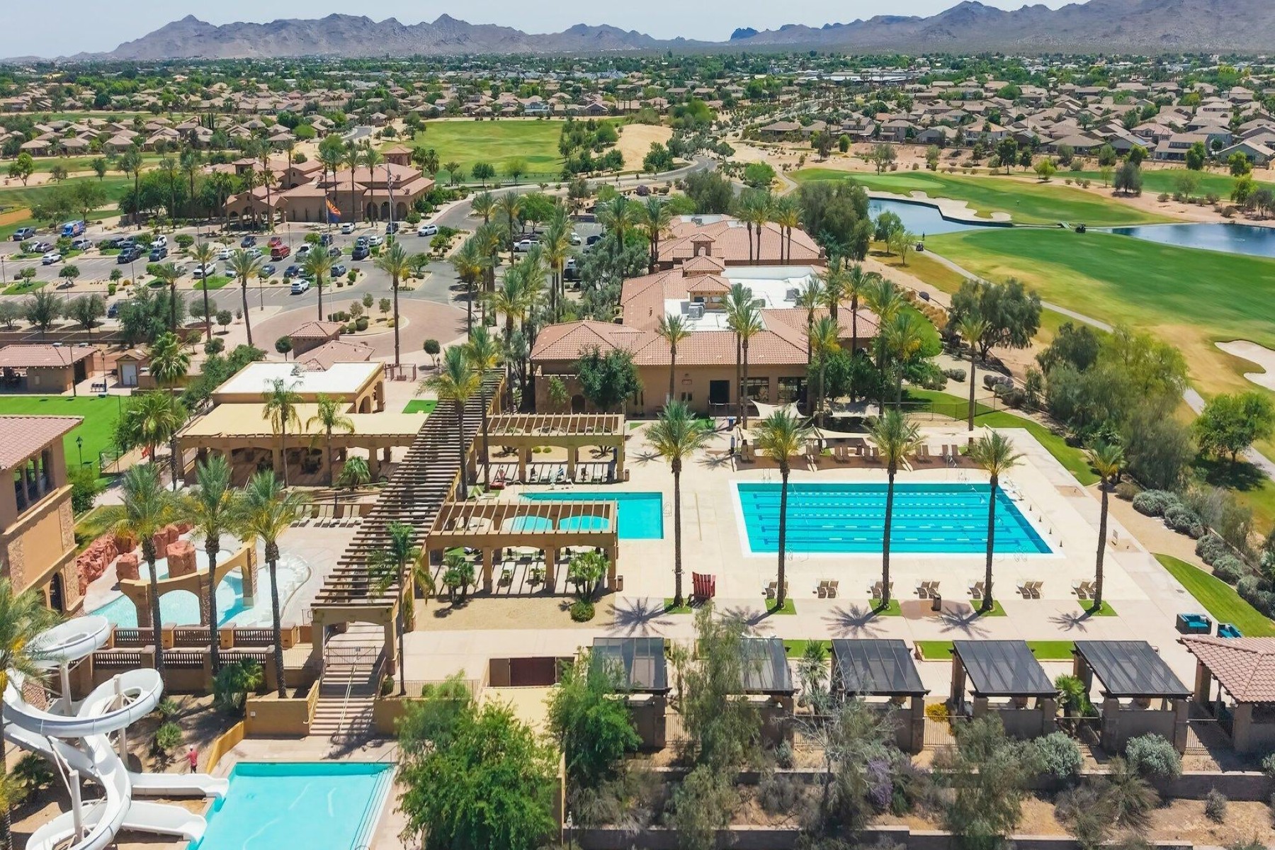  4262 E Meadowview Drive  Gilbert, AZ - 物件實景