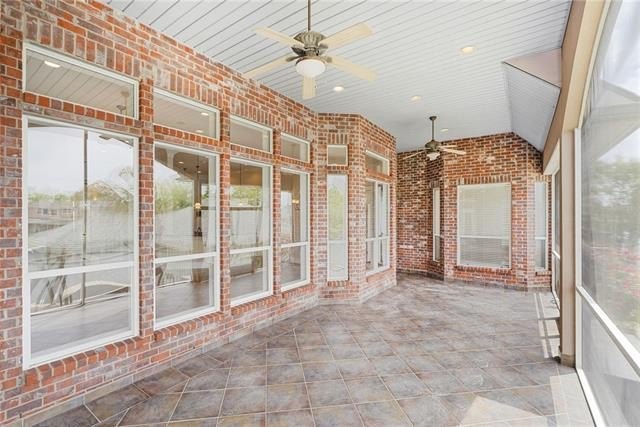 Slidell, Louisiana, 70458, United States, 7 Bedrooms Bedrooms, ,5 BathroomsBathrooms,Residential,For Sale,1983775