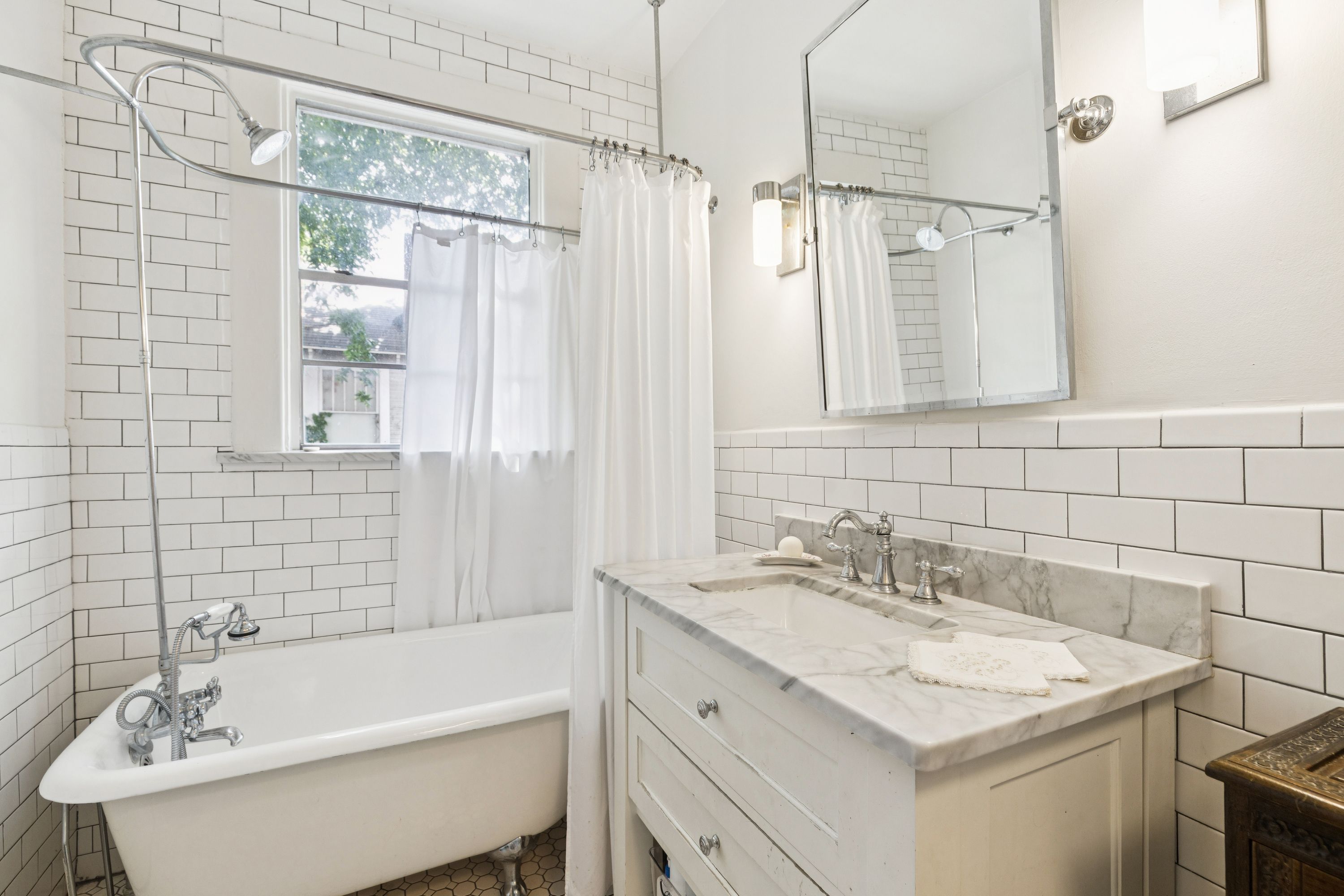  Whimsical in Winnetka Heights - 物件實景