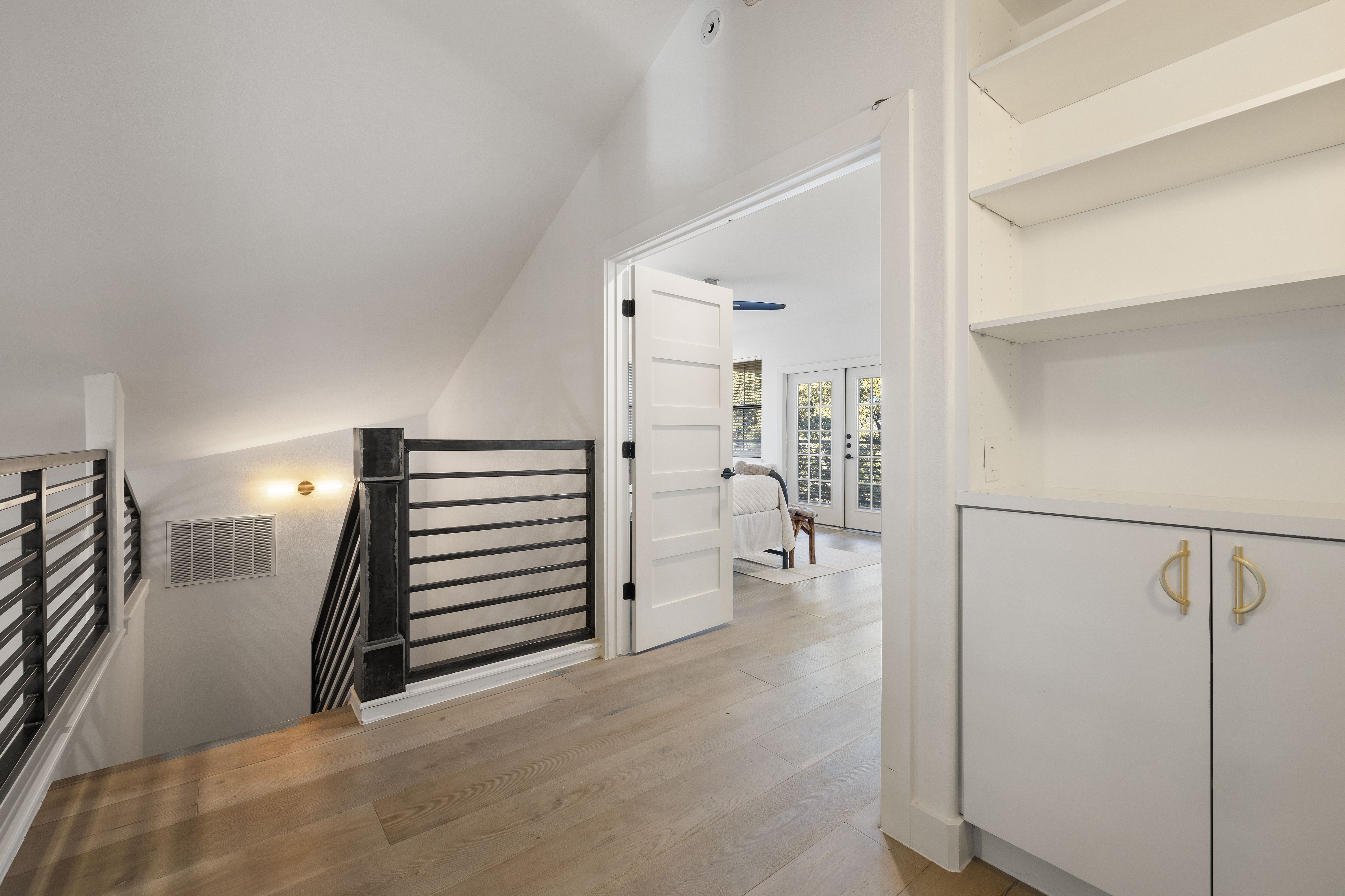  A private, gated Travis Heights retreat steps from Lady Bird Lake - 物件實景