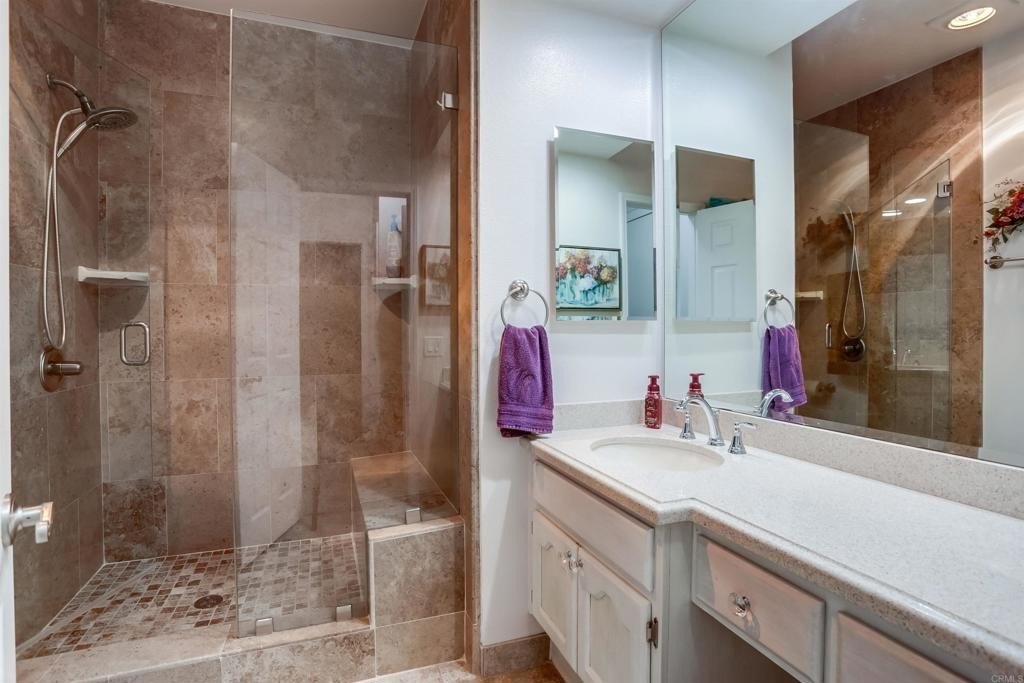 San Diego, California, 92110, United States, 1 Bedroom Bedrooms, ,1 BathroomBathrooms,Residential,For Sale,1991104