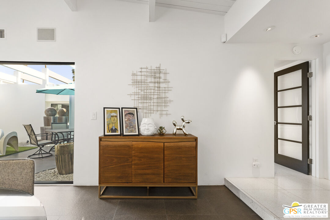 Palm Springs, California, 92264, United States, 2 Bedrooms Bedrooms, ,Residential,For Sale,1779236