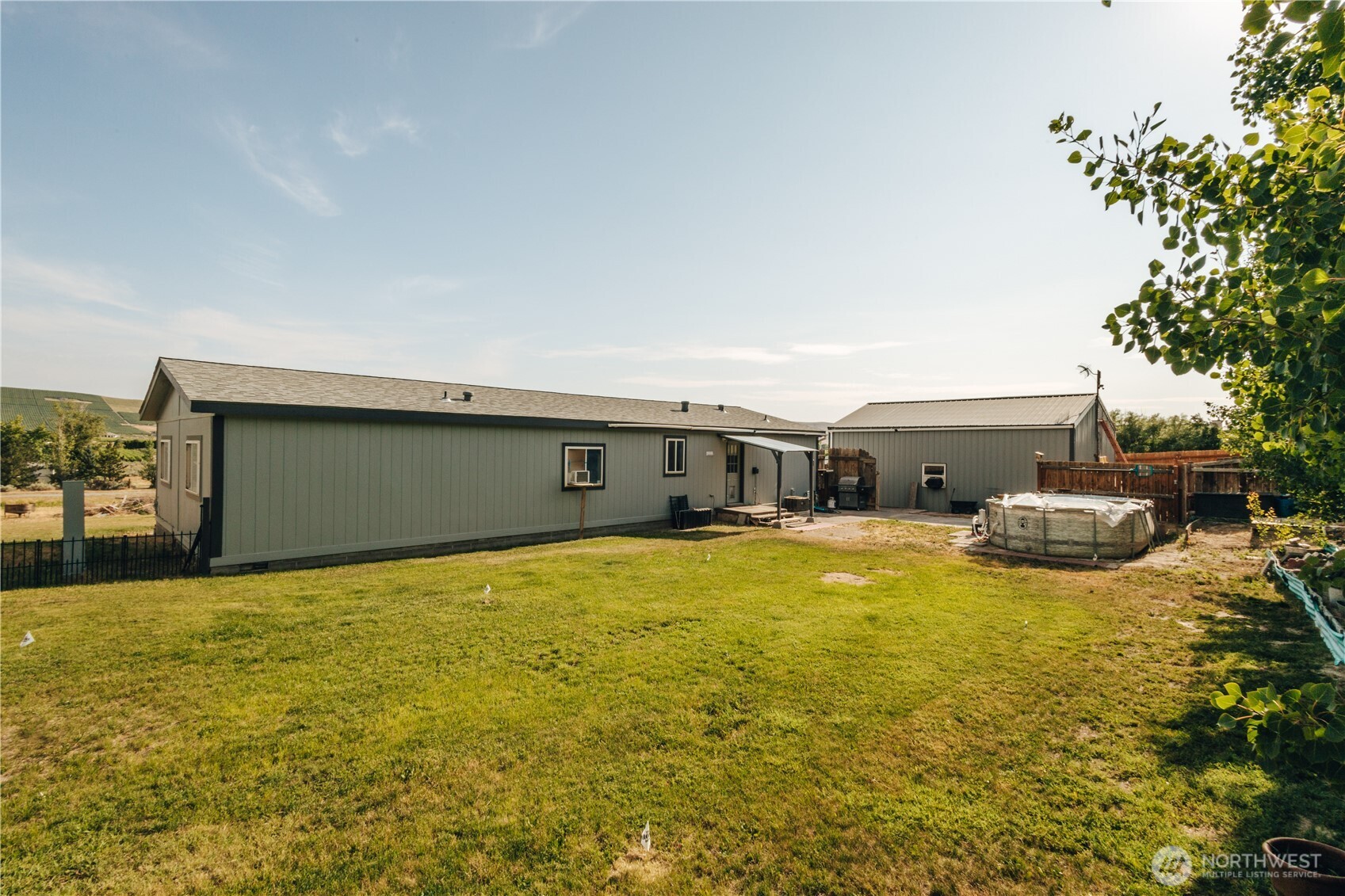 Benton City, Washington, 99320, United States, 3 Bedrooms Bedrooms, ,1 BathroomBathrooms,Residential,For Sale,1937195