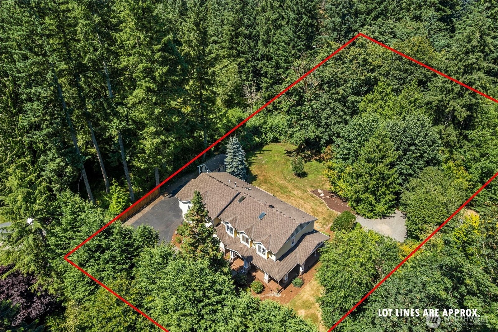 Woodinville, Washington, 98072, United States, 4 Bedrooms Bedrooms, ,2 BathroomsBathrooms,Residential,For Sale,1895251