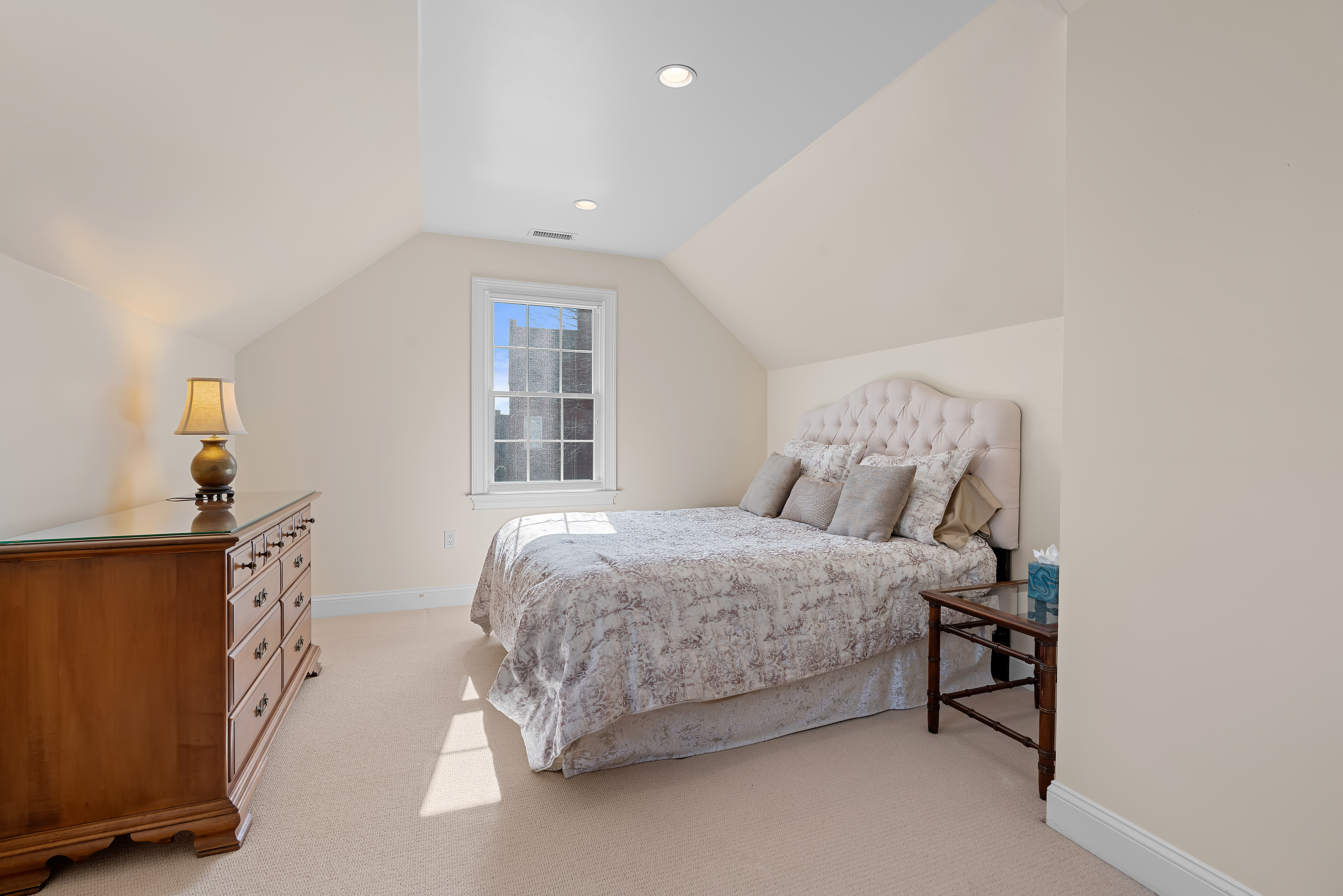  25 Davis Brook Drive, Natick, MA, 01760 - 物件實景