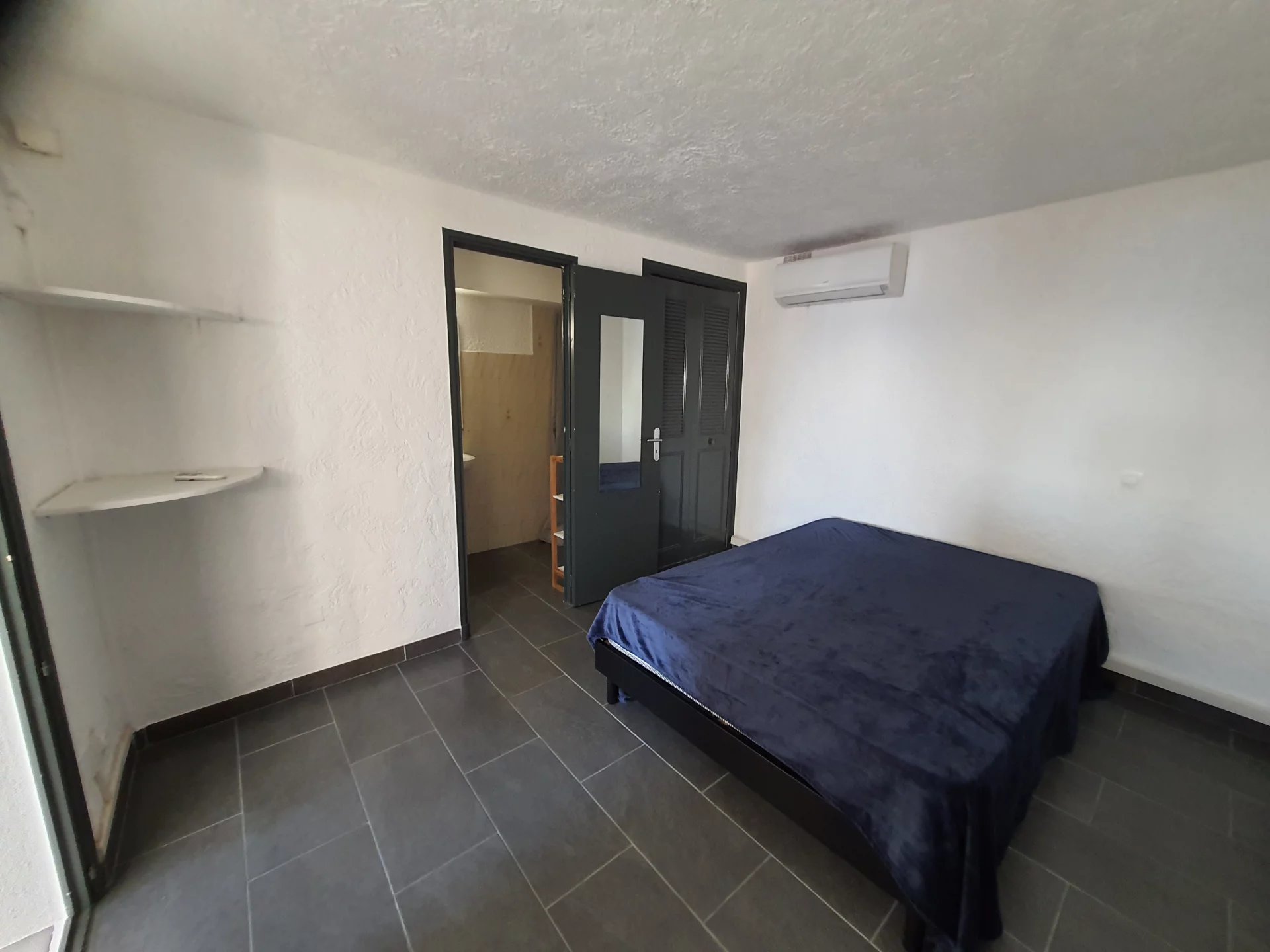 Saint-Raphaël, Provence-Alpes-Côte d’Azur, 83700, FR, 13 Bedrooms Bedrooms, ,16 BathroomsBathrooms,Residential,For Sale,1994506