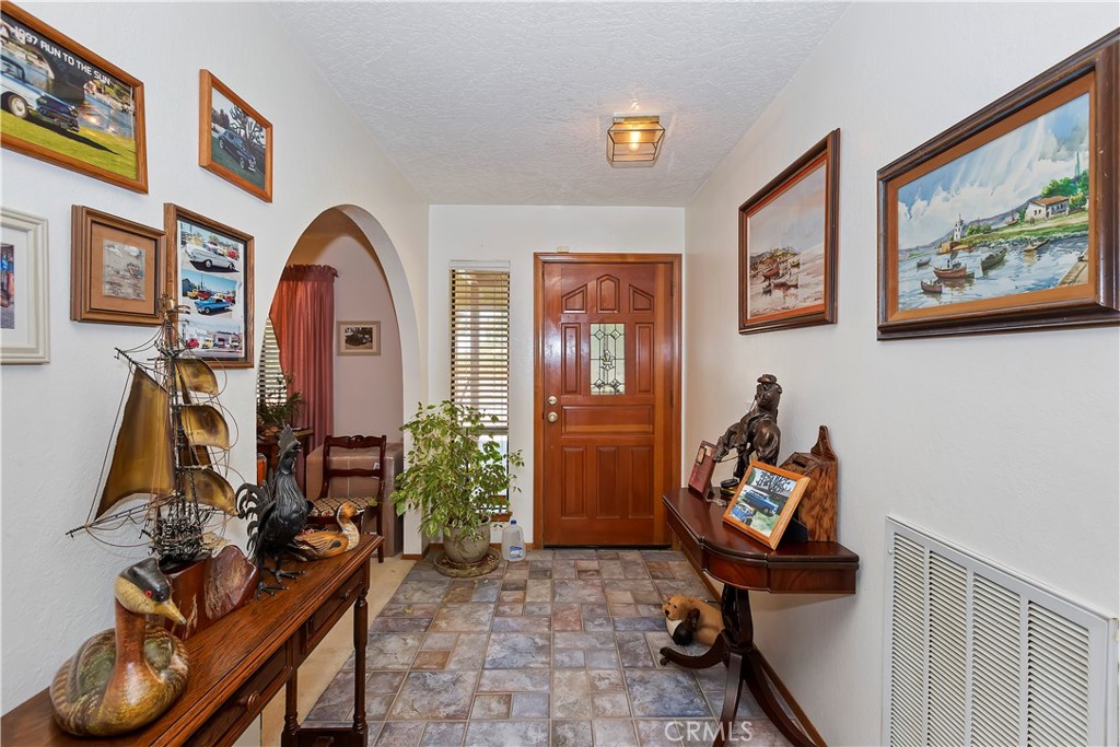 Apple Valley, California, 92308, United States, 3 Bedrooms Bedrooms, ,2 BathroomsBathrooms,Residential,For Sale,1977586