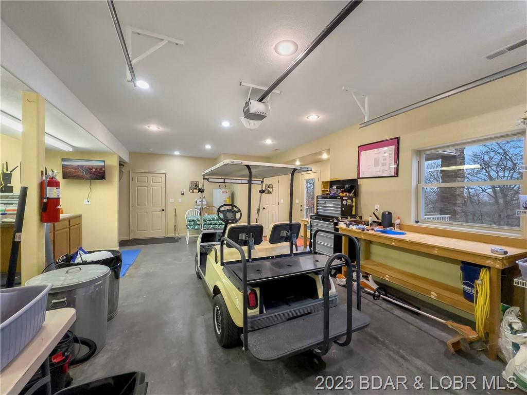 Camdenton, Missouri, 65020, United States, 4 Bedrooms Bedrooms, ,4 BathroomsBathrooms,Residential,For Sale,1805220