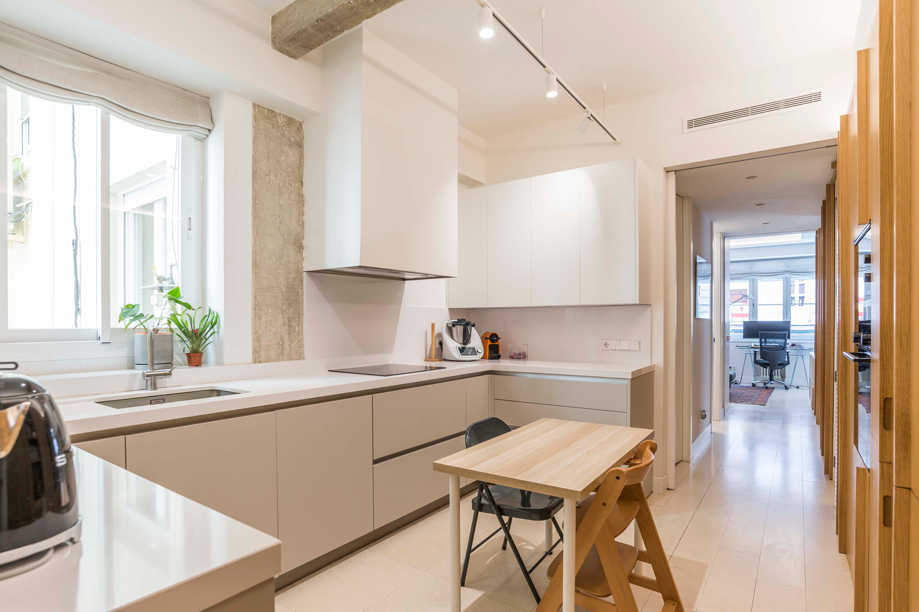  Renovated and bright exterior flat in the center of Chamberí - 物件實景