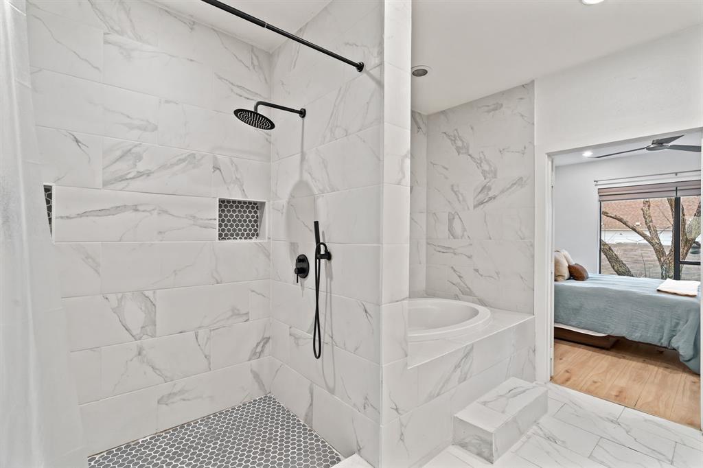 Dallas, Texas, 75219, United States, 2 Bedrooms Bedrooms, ,3 BathroomsBathrooms,Residential,For Sale,1911883