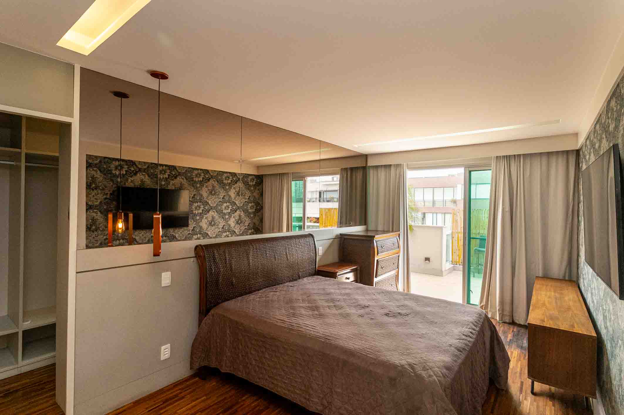  Renovated penthouse with four bedrooms near the beach - 物件實景