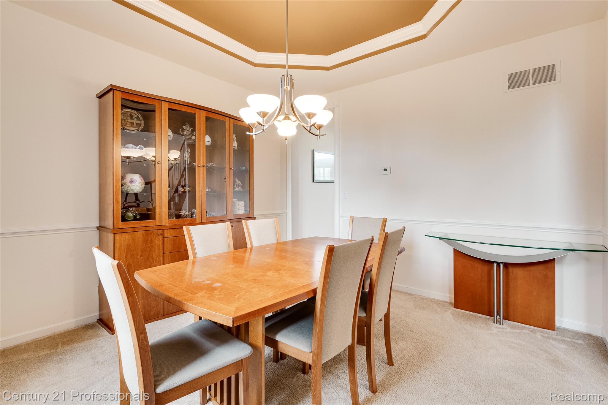 Novi, Michigan, 48374, United States, 4 Bedrooms Bedrooms, ,5 BathroomsBathrooms,Residential,For Sale,1904445