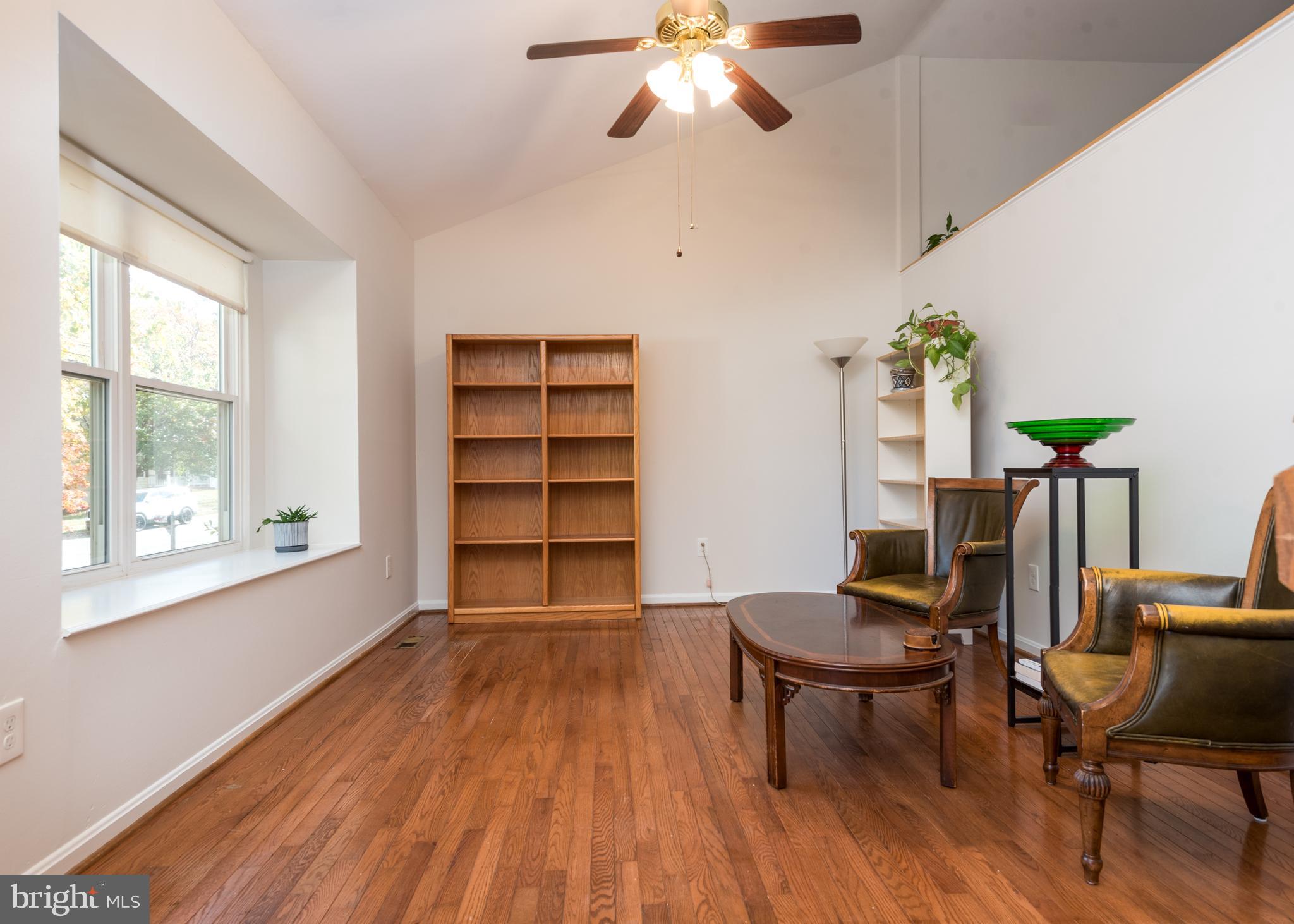 Manassas, Virginia, 20110, United States, 4 Bedrooms Bedrooms, ,3 BathroomsBathrooms,Residential,For Sale,1981069